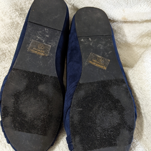 Navy suede flats - Picture 2 of 2